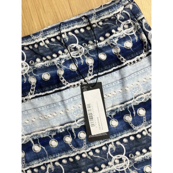 PrettyLittleThing NWT Midi Skirt Blue Print Size 6 - Picture 3 of 5